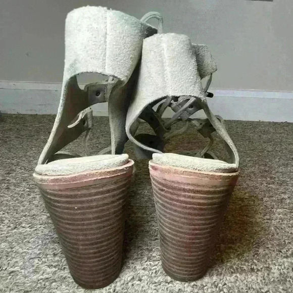 Gianni Bini Lace Up Chunky Wooden Heels - Grey Size 9 - NWOB - Picture 6 of 6